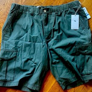 NWT Men’s Tommy Bahama Cargo Shorts - Pull-on - Sz XLT - Olive green
